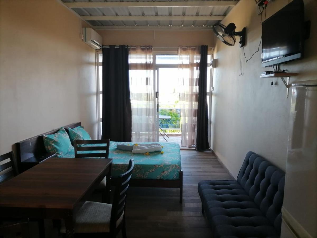 Reviva Residence บลู เบย์ ภายนอก รูปภาพ